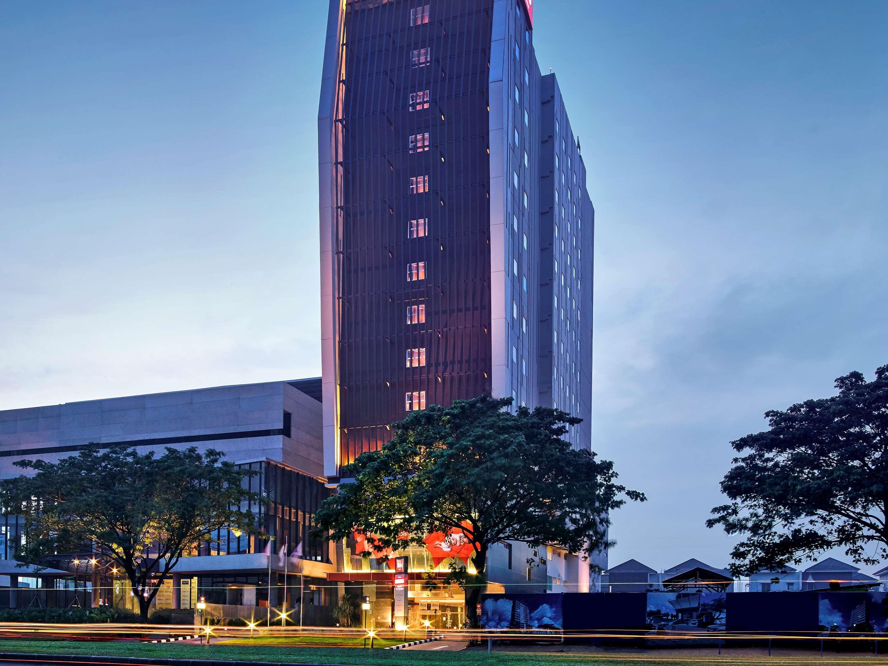 Ibis Gading Serpong Exterior photo