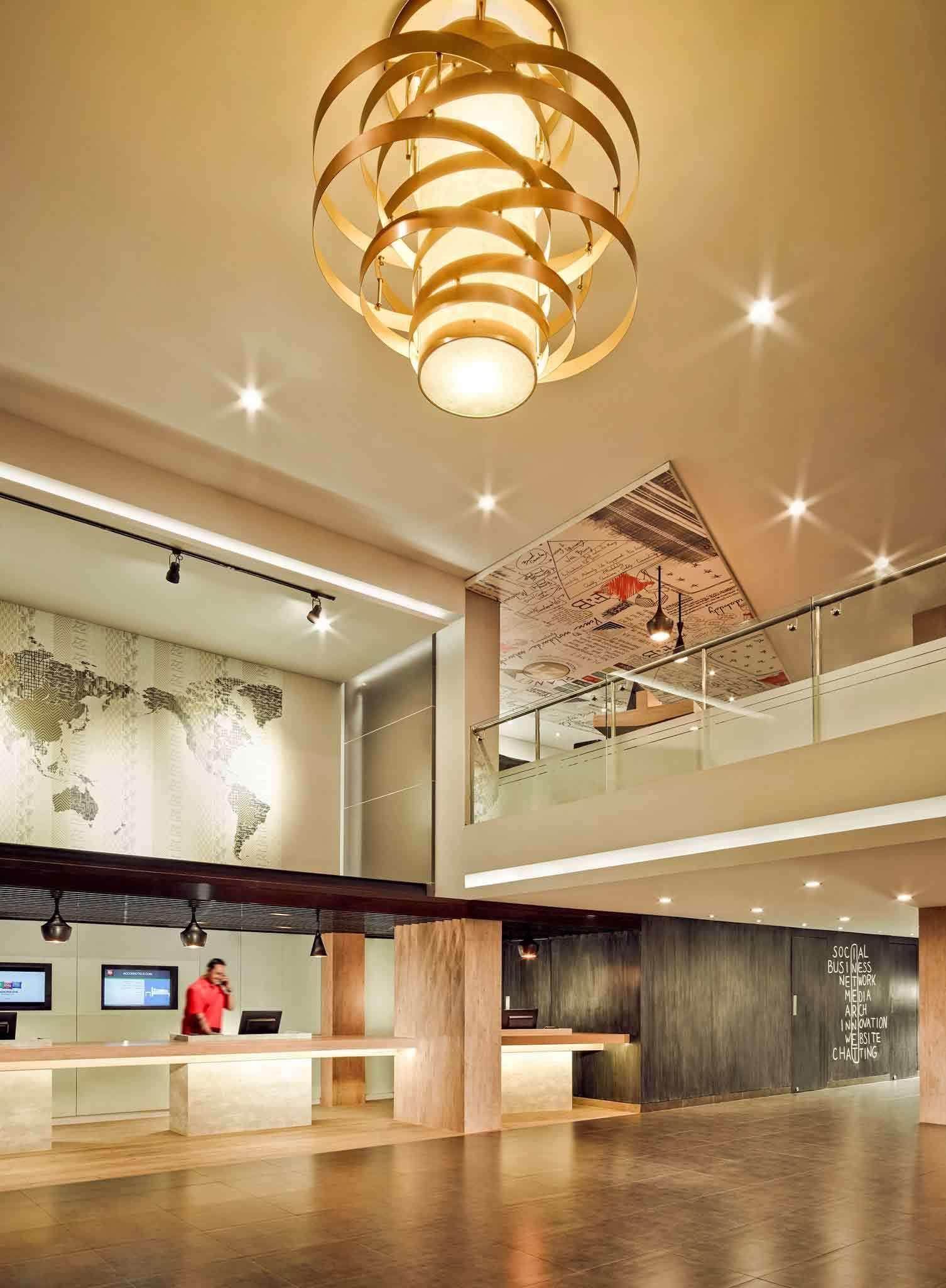 Ibis Gading Serpong Exterior photo