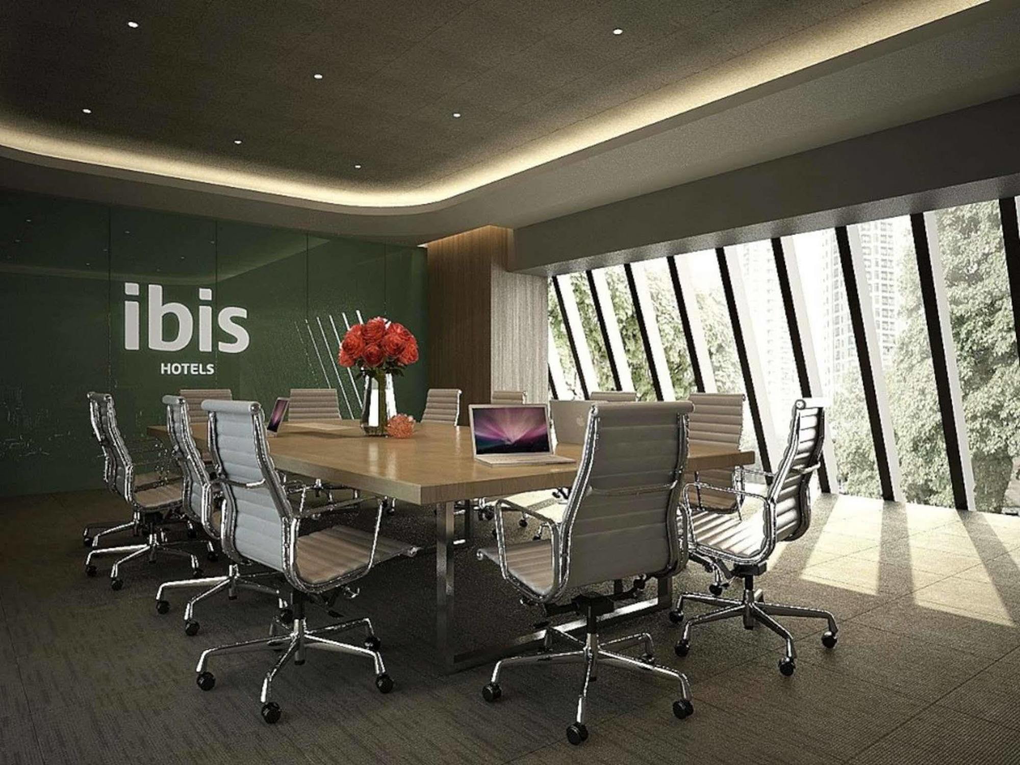 Ibis Gading Serpong Exterior photo